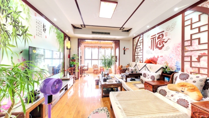 圣采泊尚二手房实景图