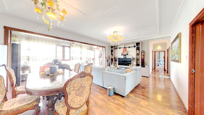 两江国际二手房实景图