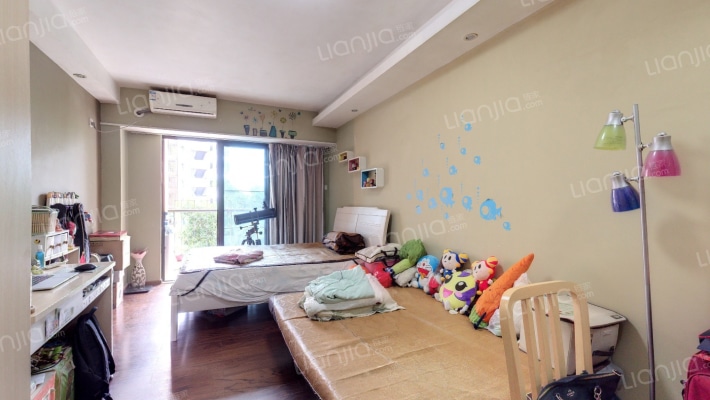 万科第五园四期二手房实景图