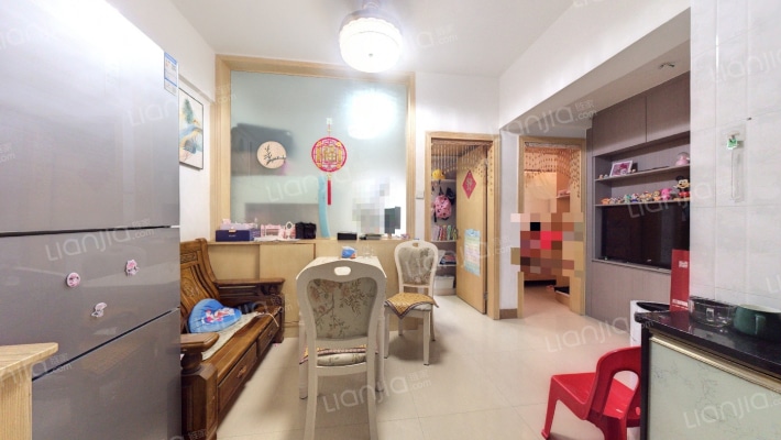 威斯广场旭景豪庭二手房实景图