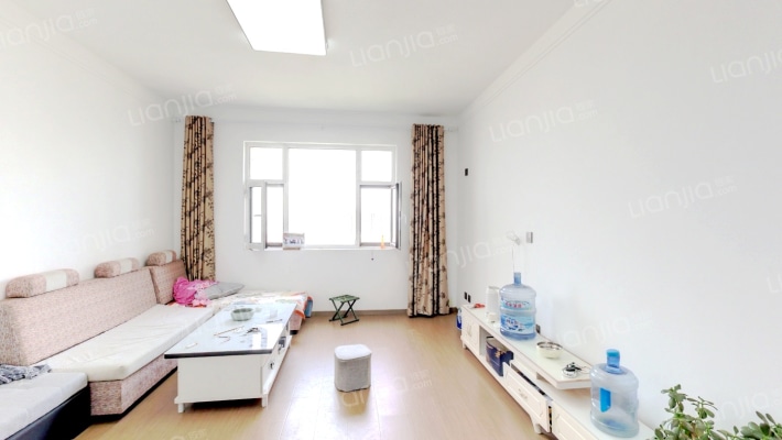 万合华府二手房实景图