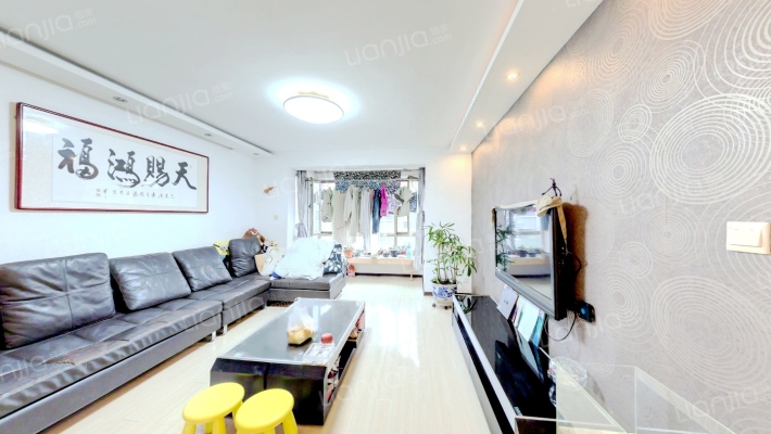 新伟庭苑二手房实景图