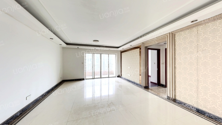 鸿益华府二手房实景图