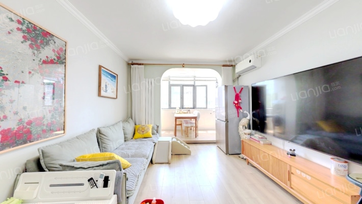 饮食服务公司宿舍二手房实景图