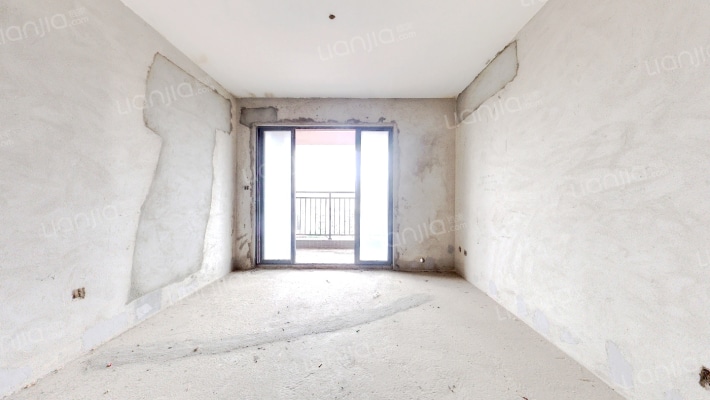 华龙中心城二手房实景图