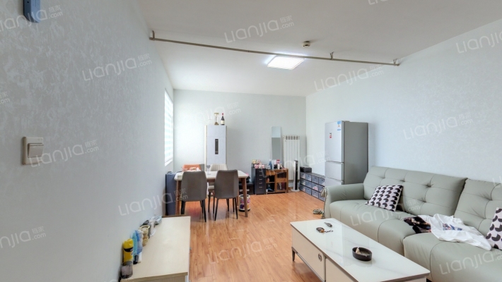 康和东苑二手房实景图