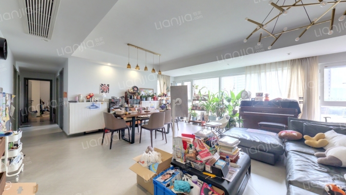 保利国宾首府二手房实景图