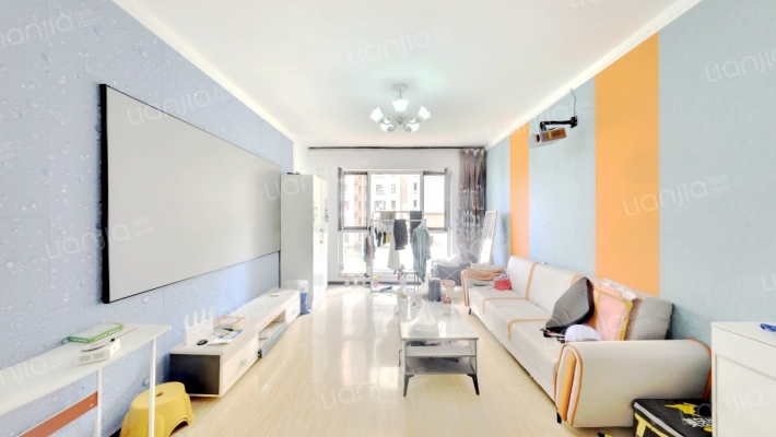 南郡·香醍雅诺二手房实景图