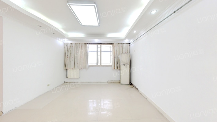 金成中苑二手房实景图