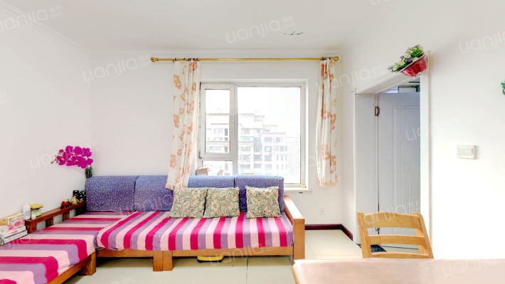 新里摩尔公馆二手房实景图