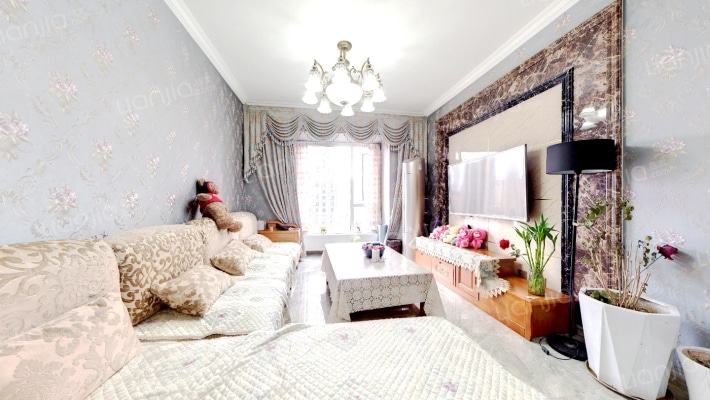 天府逸家二期二手房实景图