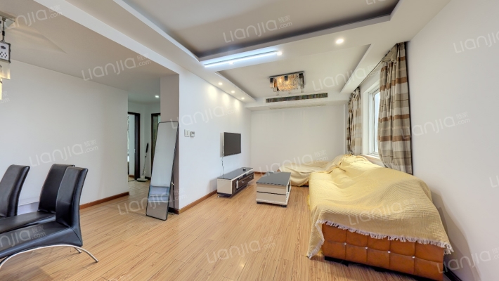 蓝桥景苑二手房实景图