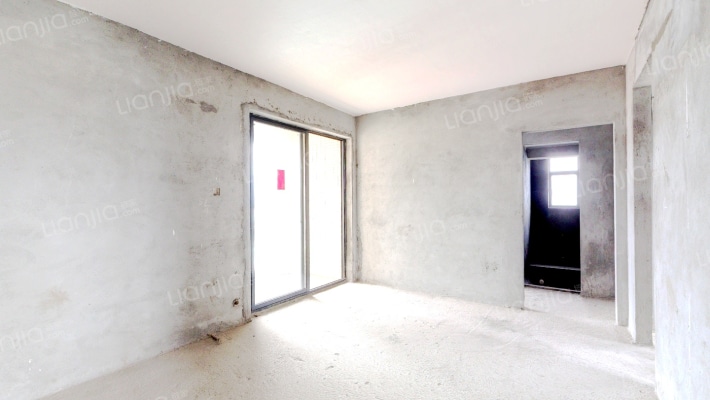 平深朗豪轩二手房实景图