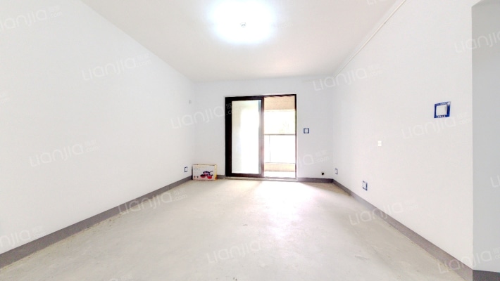 融创臻园二手房实景图