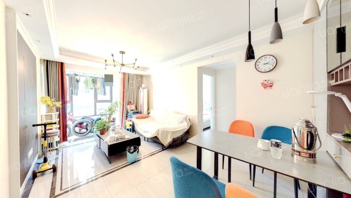 新城梧桐公馆二手房实景图