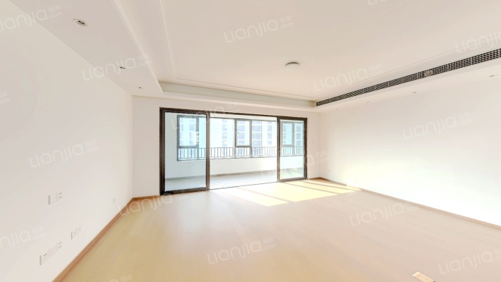 礼樾云居二手房实景图