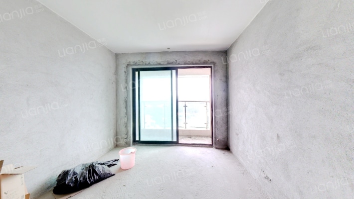 嘉濠雅苑二手房实景图