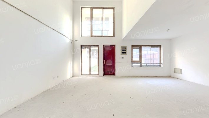 鲁能泰山7号院二手房实景图