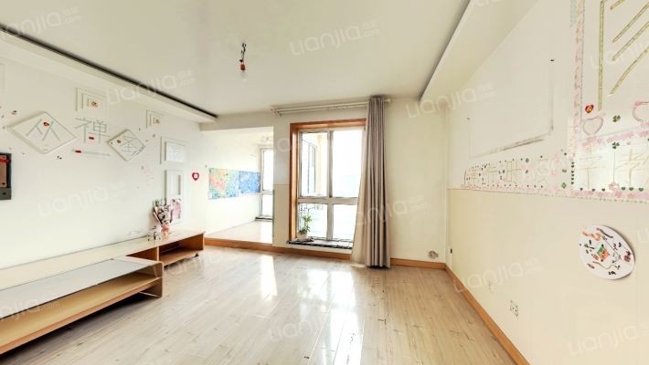 苹果城二手房实景图