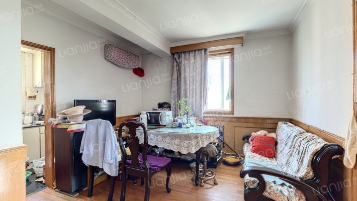 体育花苑二手房实景图