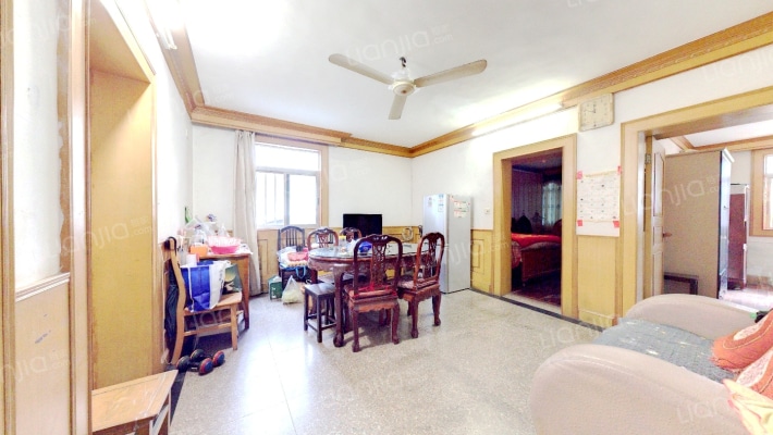 杨泰二村二手房实景图