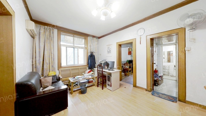 七医院宿舍二手房实景图