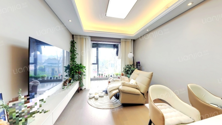 御澜博翠二手房实景图