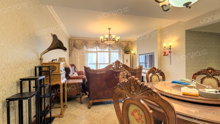 金地嘉年华城B区二手房实景图