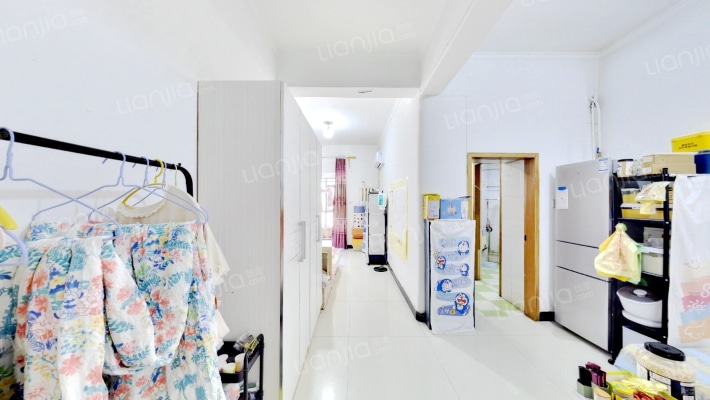 自由港二手房实景图