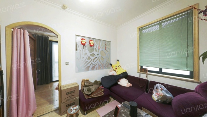 尊邸华庭二手房实景图