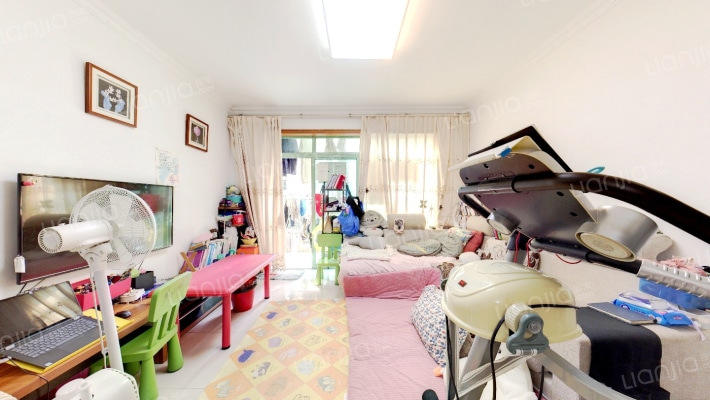 缤纷假日豪园二手房实景图