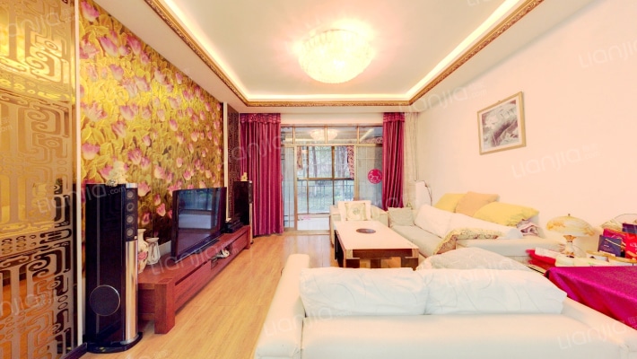 银海嘉怡花园二手房实景图