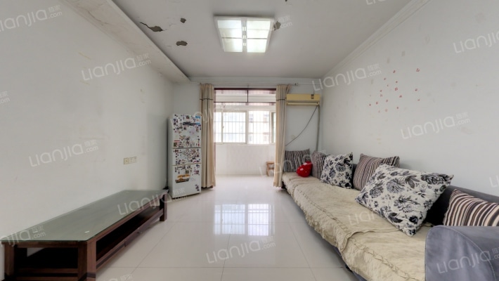 冠军花园二手房实景图