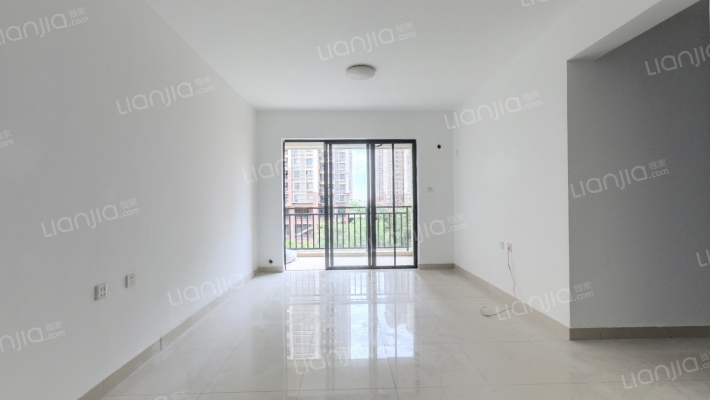 龙归城二手房实景图