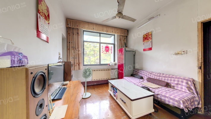 梨园医院家属区二手房实景图