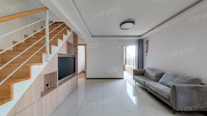 万科尚城御府二手房实景图