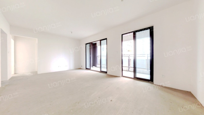 北大资源颐和翡翠府二手房实景图