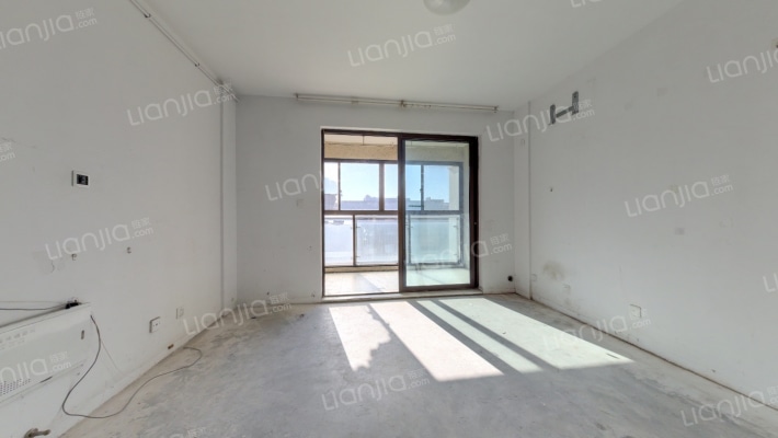 骏景雅苑二手房实景图