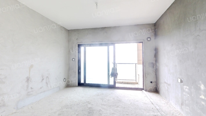 翔龙御湖居二手房实景图