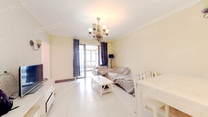 万科加州湾二手房实景图