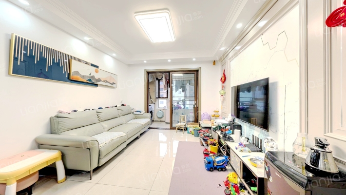 中垠雅苑二手房实景图