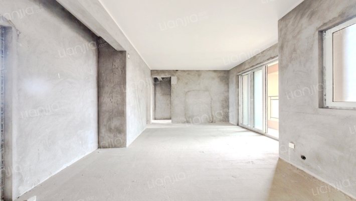 新鸥鹏凤凰城二期B区二手房实景图