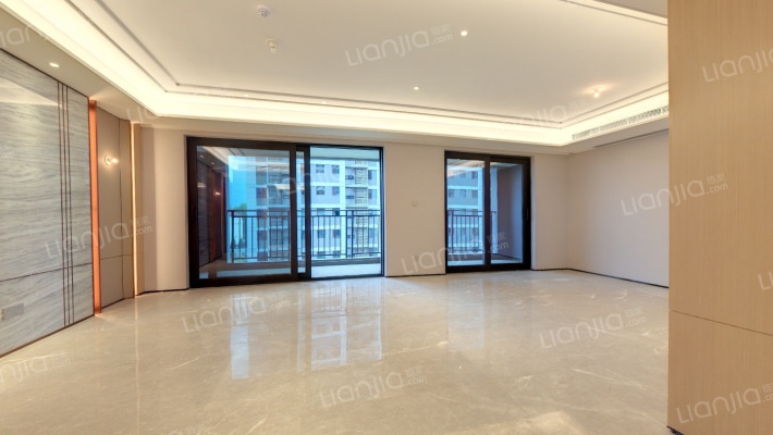 万科翡翠国宾D地块二手房实景图