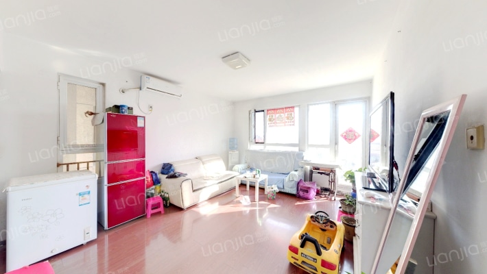 天地源津九轩二手房实景图