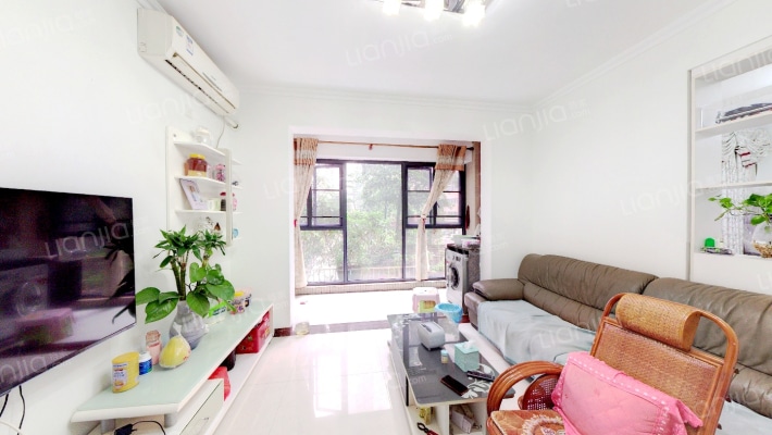 雅居蓝湾二手房实景图