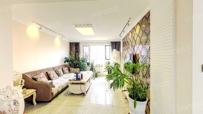 其仕和颂二手房实景图