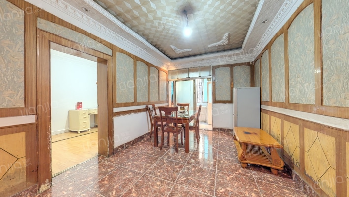 鸿基花园二手房实景图