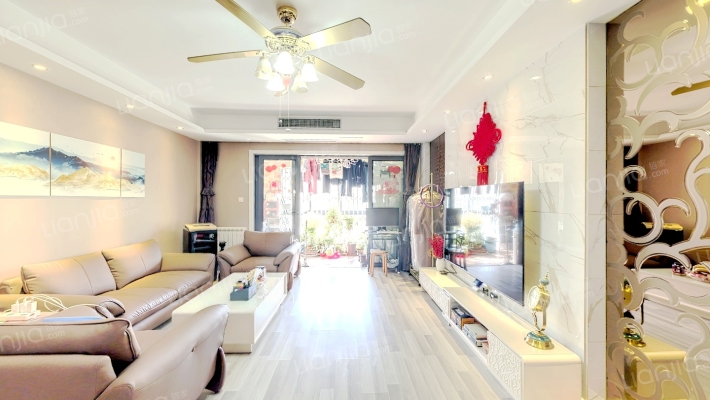 美林墅二手房实景图