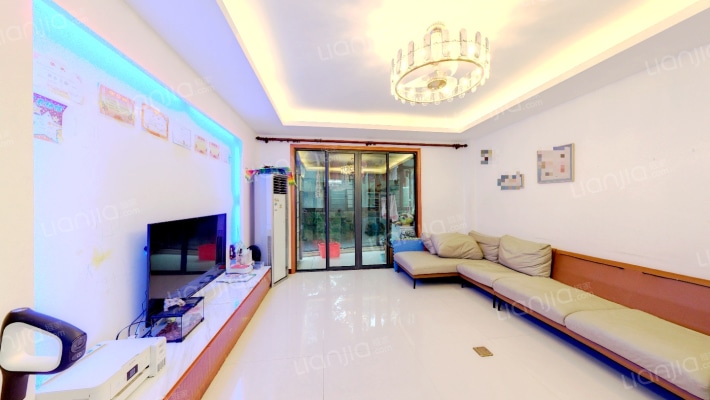 海润滨江花园B区二手房实景图