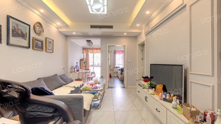 龙润尚城B区二手房实景图